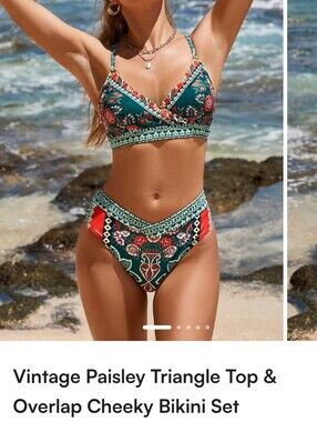 BNWT Cupshe Navy, Mint & Coral Paisley Floral Bikini Set